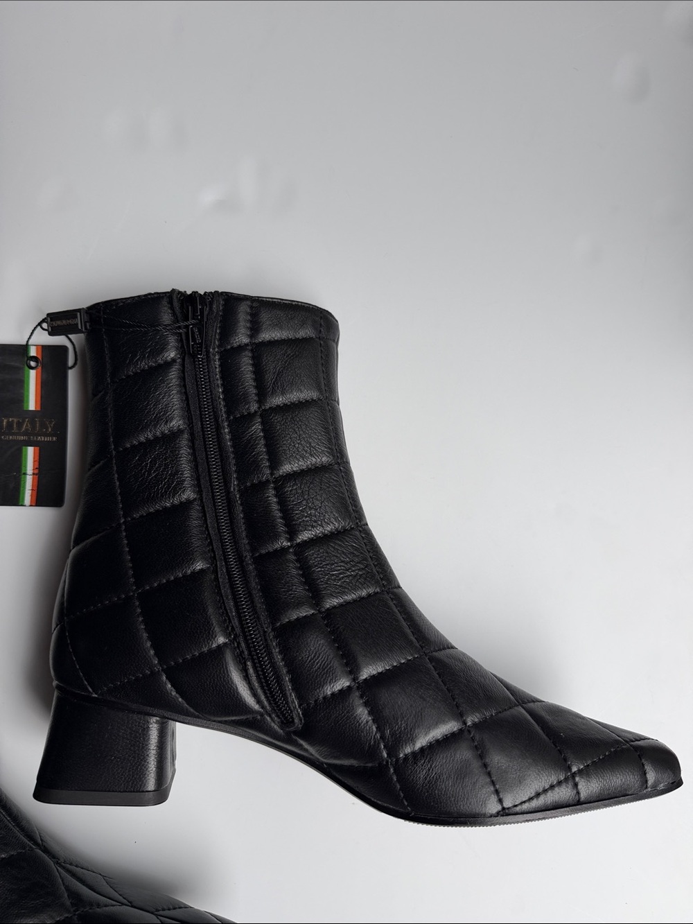 Made In Italy Black Quilted Leather Ankle Boots Square Toe Block Heel Size 39 - Picture 4 of 16